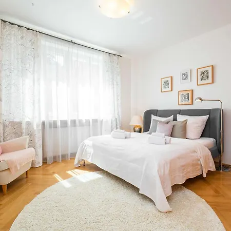Apartamento Modern - Walk To Main Station